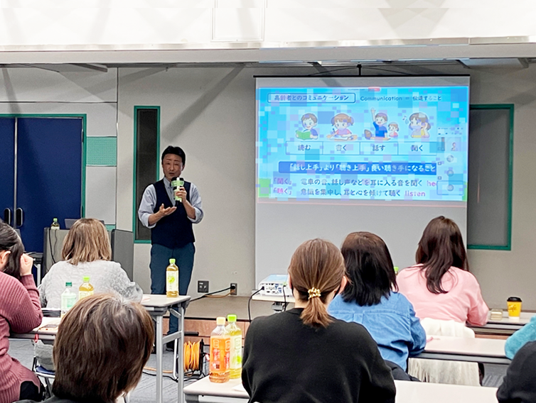 介護事業本部全体研修風景1